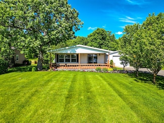27196 County Highway 83, Battle Lake, MN 56515