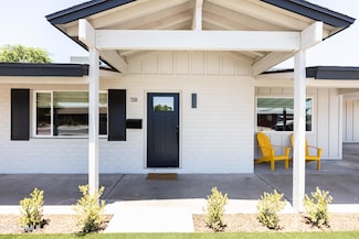 7320 E Granada Rd, Scottsdale, AZ 85257