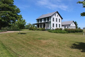 292 East Shore N, Grand Isle, VT 05474
