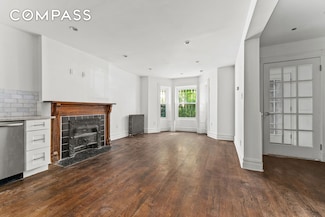 692 10th St Unit 1, Brooklyn, NY 11215