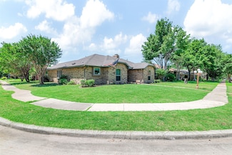 2536 Quail Glen Rd, Carrollton, TX 75006