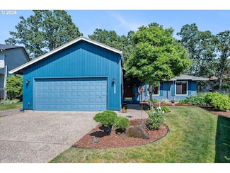 1395 Beverly Dr, Gladstone, OR 97027