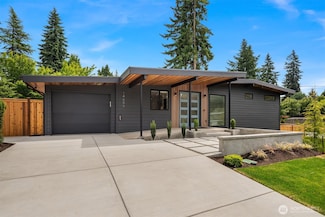 14605 SE 14th St, Bellevue, WA 98007