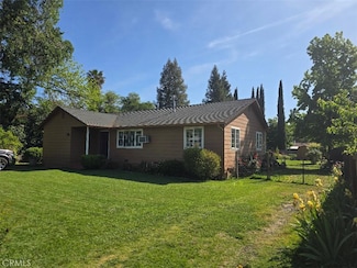451 5th St, Corning, CA 96021