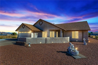 7767 E Oxbow Dr, Kingman, AZ 86401