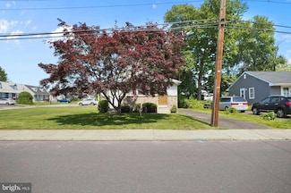 114 Grandview Ave, Morrisville, PA 19067