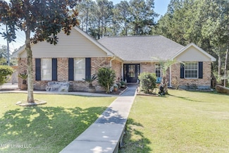 9492 Op La Way, Diamondhead, MS 39525