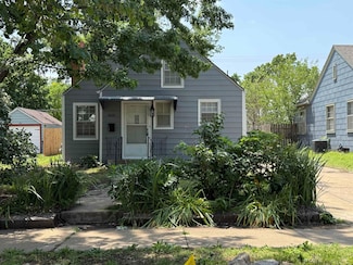 405 W Kirwin Ave, Salina, KS 67401