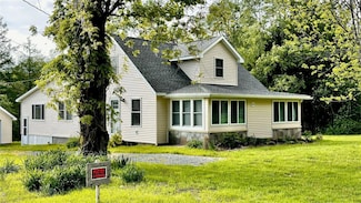 674 Sackett Lake Rd, Monticello, NY 12701