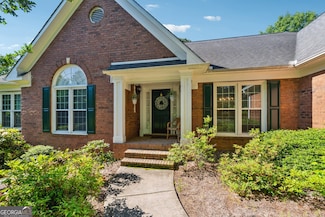 1820 Habersham Gate Dr, Cumming, GA 30041