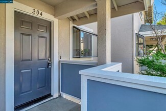 2677 Oak Rd Unit 204, Walnut Creek, CA 94597