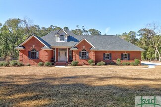 207 Twin Oak Dr, Guyton, GA 31312
