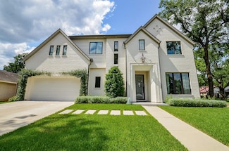 13802 Saint Marys Ln, Houston, TX 77079