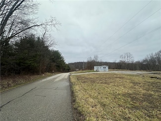 390 Snuff Ridge Rd, New Salem, PA 15468