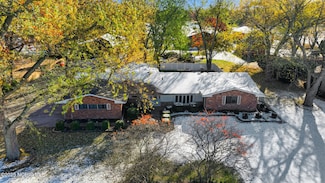 6945 Garden Rd, Maumee, OH 43537