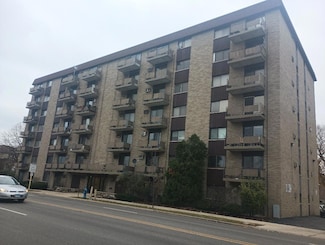 850 Des Plaines Ave Unit 610, Forest Park, IL 60130