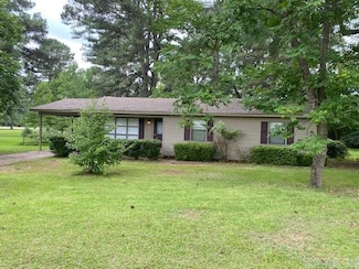 1112 Hilltop Dr, Hope, AR 71801