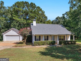 1293 Coan Dr, Locust Grove, GA 30248
