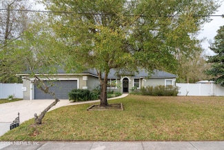 915 Gano Ave, Orange Park, FL 32073
