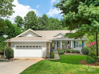 80 Talon Trail Ln, Etowah, NC 28729