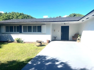 15225 SW 235th St, Homestead, FL 33032