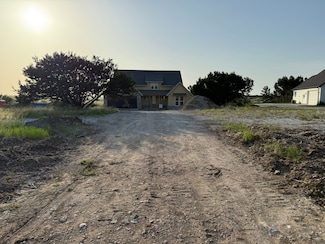 2250 Thompson Rd, Weatherford, TX 76087