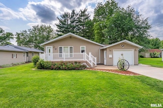 605 SW 5th Ave, Aledo, IL 61231