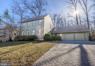 4 Doncaster Rd, Cherry Hill, NJ 08003