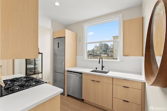 1811 Leavenworth St Unit 7, San Francisco, CA 94109