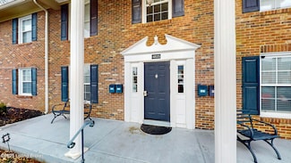 4825 Westmar Terrace Unit 101, Louisville, KY 40222