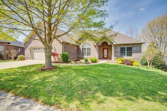 1006 Lake Ridge Square, Johnson City, TN 37601