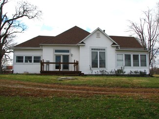 1465 E County Road 640 N, Tuscola, IL 61953
