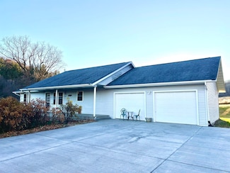 28302 Hwy 80, Richland Center, WI 53581