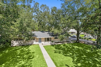 2339 Jefferson St, Mandeville, LA 70448