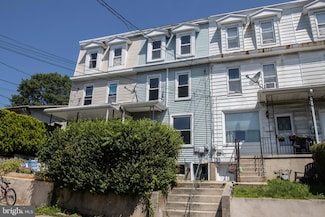 414 Spring Garden St, Pottsville, PA 17901