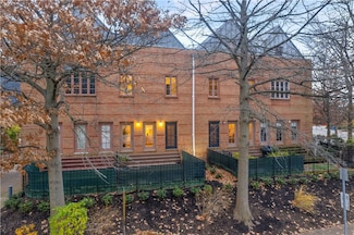 4700 Ellsworth Ave Unit 4, Pittsburgh, PA 15213