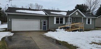 2573 Mclaughlin Ave, Muskegon, MI 49442