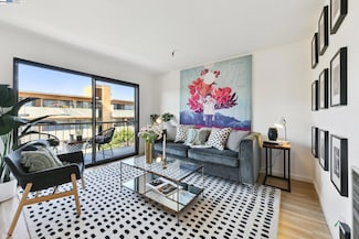 771 Kingston Ave Unit 305, Piedmont, CA 94611