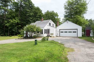 22 Mast Rd, Lee, NH 03861