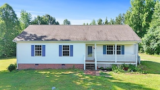 291 Briery Hills Dr, Meherrin, VA 23954