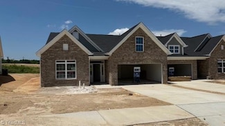 310 Yarrow Dr, Lexington, NC 27295