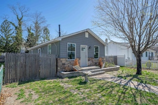31 Locust Rd, Villas, NJ 08251