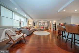 1919 Chestnut St Unit 723-24, Philadelphia, PA 19103
