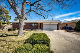 1302 S Cape Way, Lakewood, CO 80232