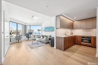 280 Spear St Unit 30H, San Francisco, CA 94105