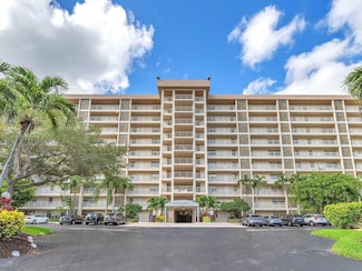 3510 Oaks Way Unit 103, Pompano Beach, FL 33069