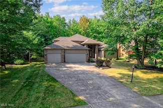 1080 Firwood Rd, Broadview Heights, OH 44147