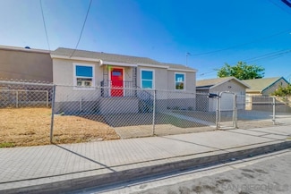 1540 S 40th St, San Diego, CA 92113