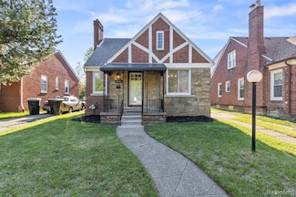 19465 Tracey St, Detroit, MI 48235