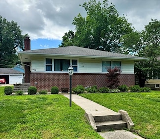 719 W 2nd St, Pittsburg, KS 66762